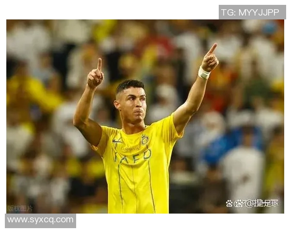 鸳鸯足球鞋背后的传奇球星与其场上精彩表现的故事揭秘